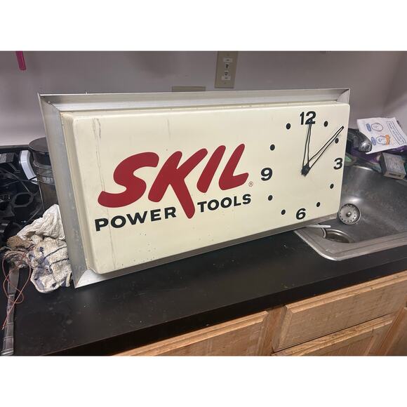 Vintage large advertising wall clock SKIL Power Tools works well Shop Man Cave